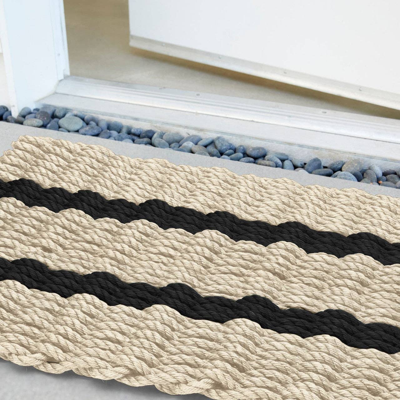 Lobster Rope Outdoor Doormat: Sand with 2 Black Stripes
