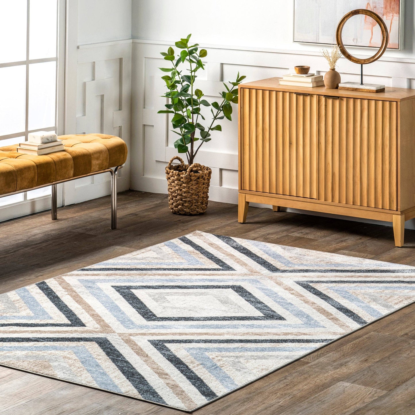 Akari Transitional Diamond Machine Washable Area Rug