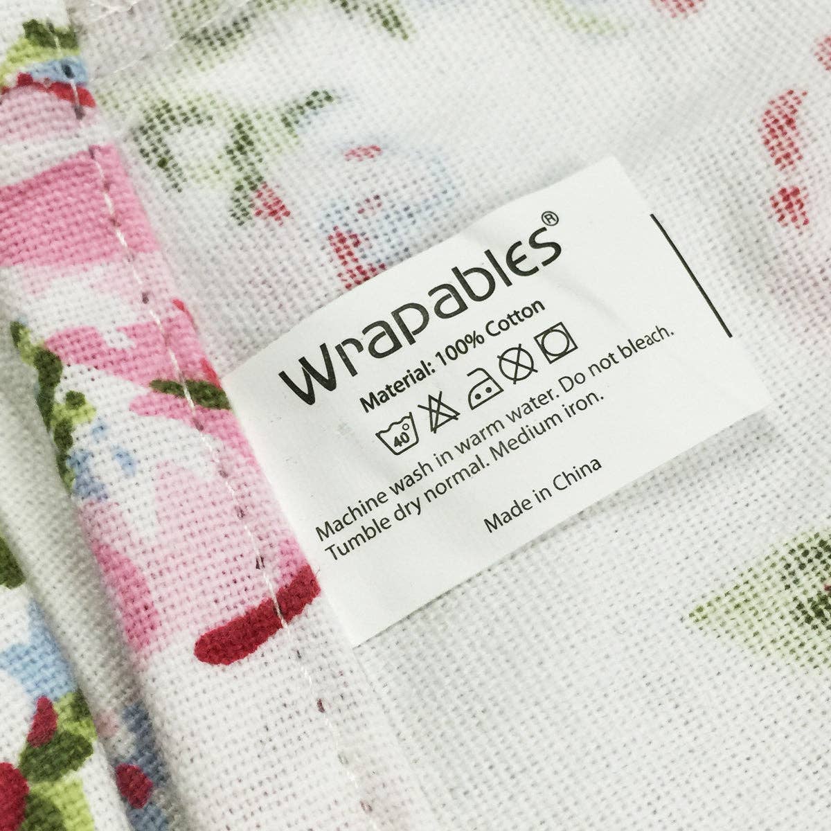Wrapables Mother and Daughter Ruffles and Roses Apron