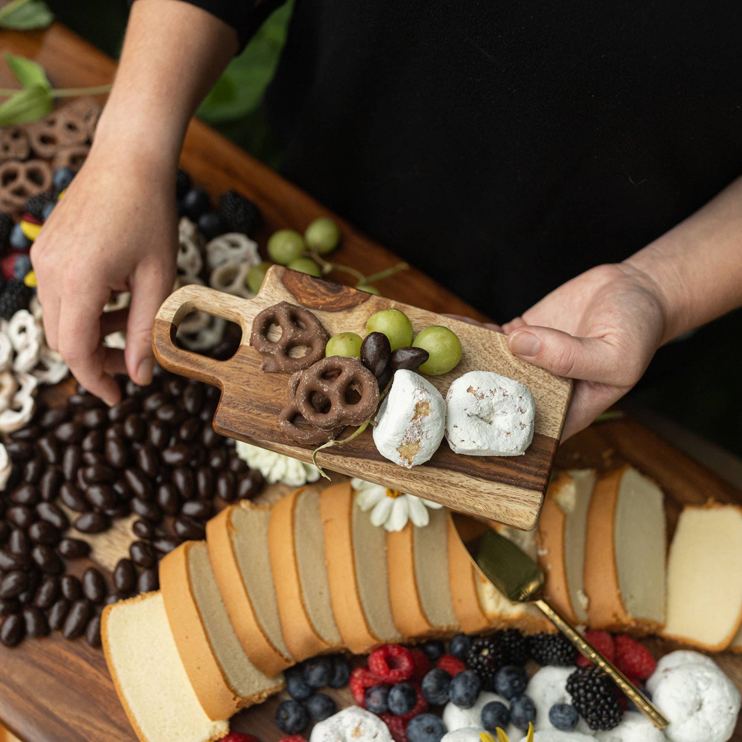 Silas 9" Sheesham Wood Tapas Board