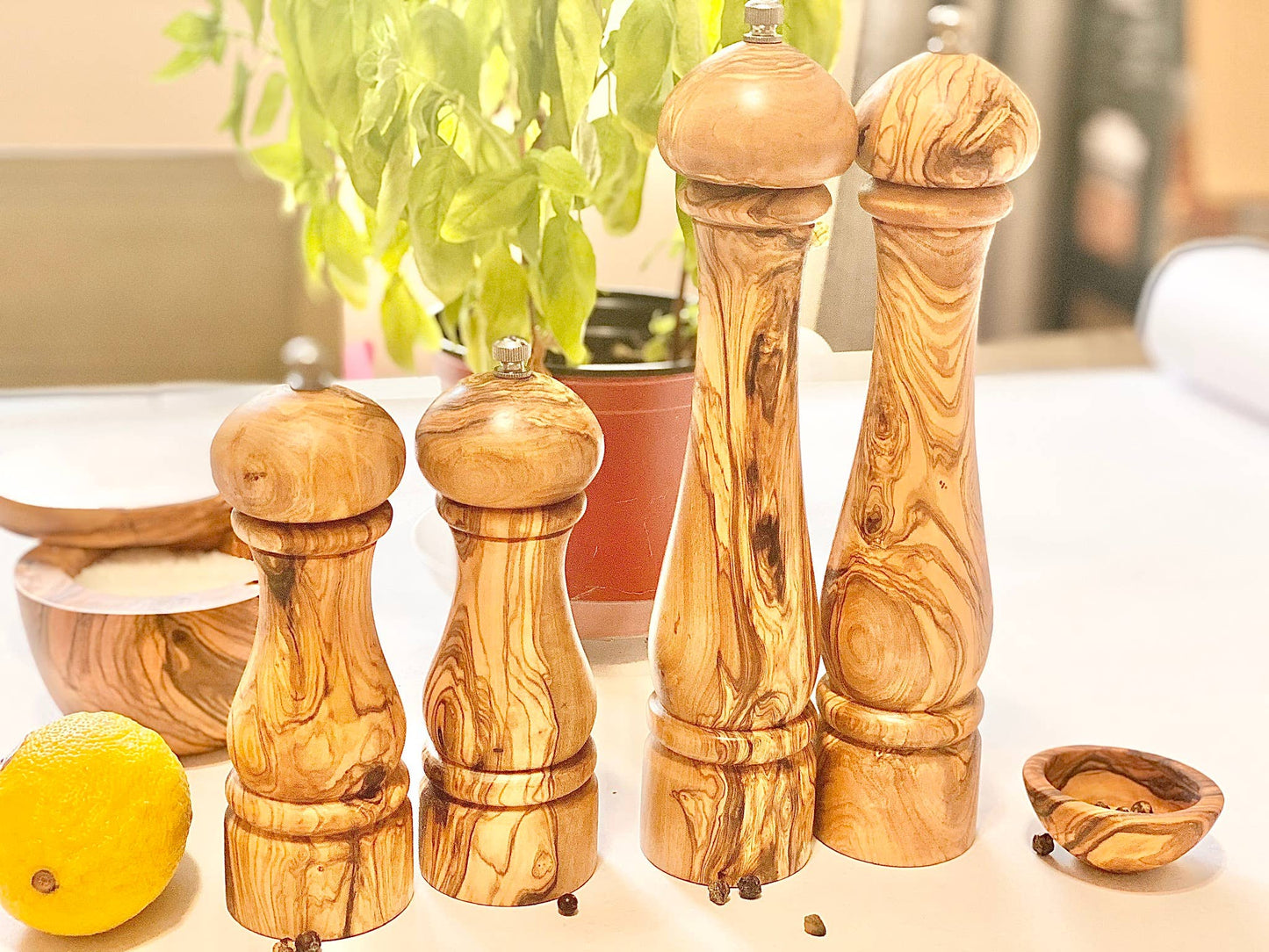 Olive Wood Salt/Pepper Mill 10"