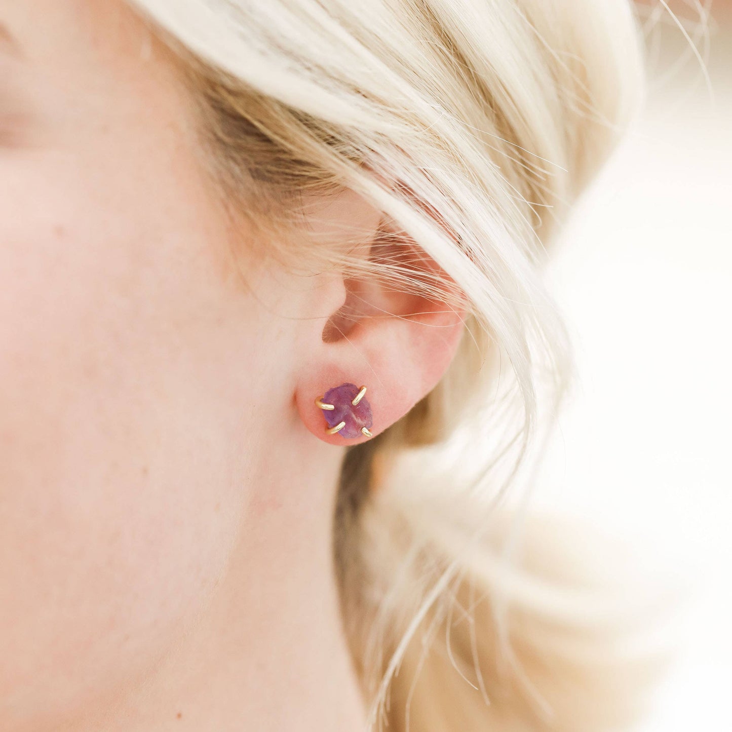 Gemstone Prong - Amethyst - Gold Earrings