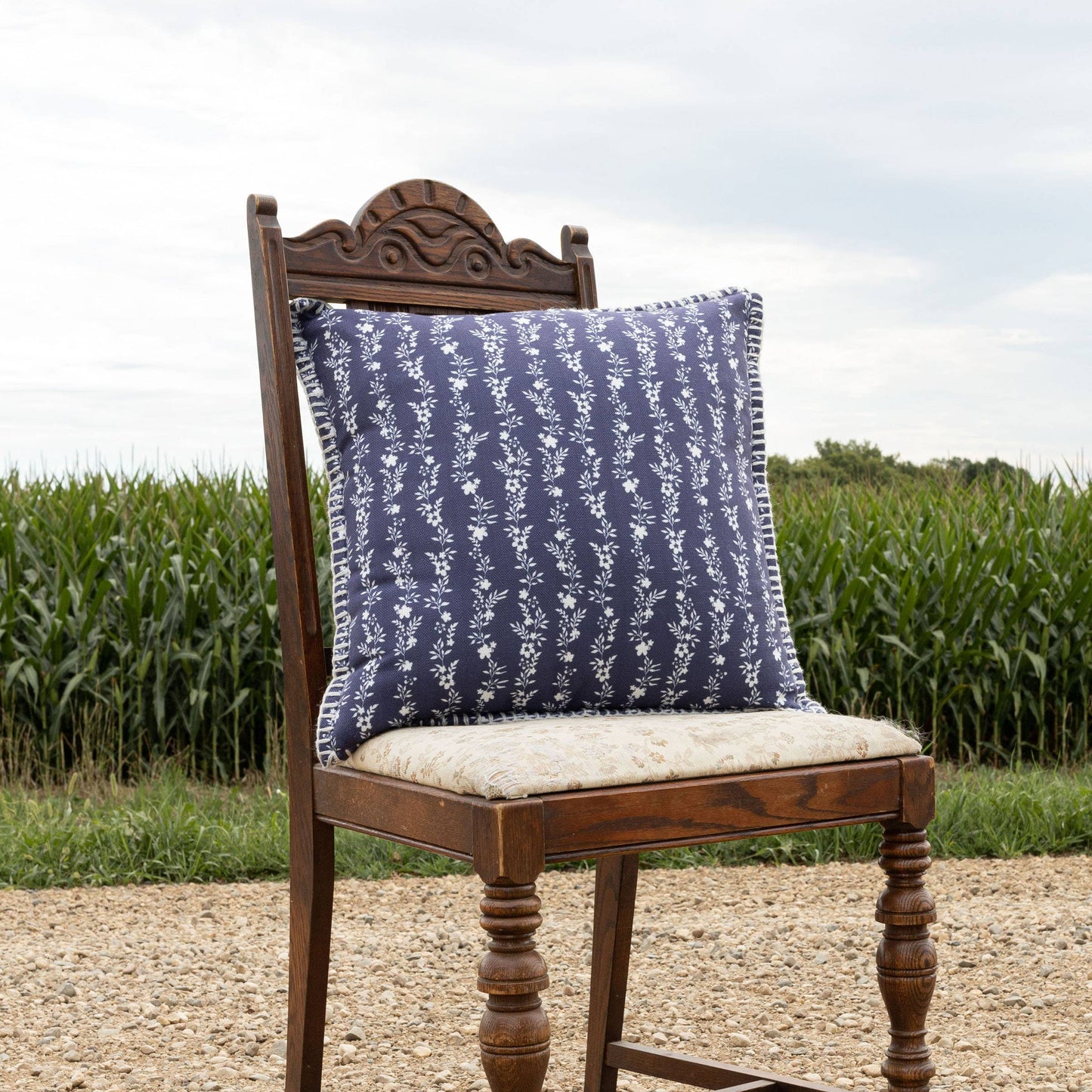Dover Floral Outdoor Indoor Filled Pillow Blue 20 x 20