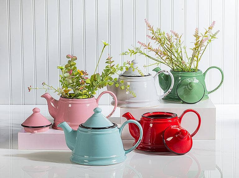 Enamel Look Teapot, 9"L (32oz) - 1045